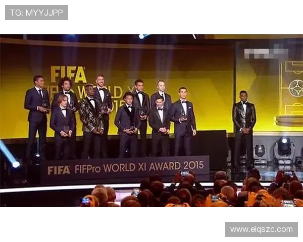 西班牙足协主席称男女足同登FIFA榜首创造前所未有历史辉煌时刻